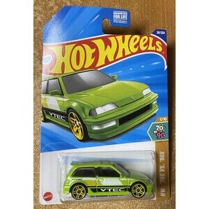 2025 Hot Wheels #28 90 Honda Civic EF GREEN